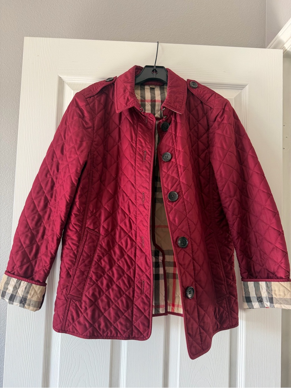 Burberry Quilted Burgundy Red women's Puffer Jacket with Check Trim - Picture 8 of 13